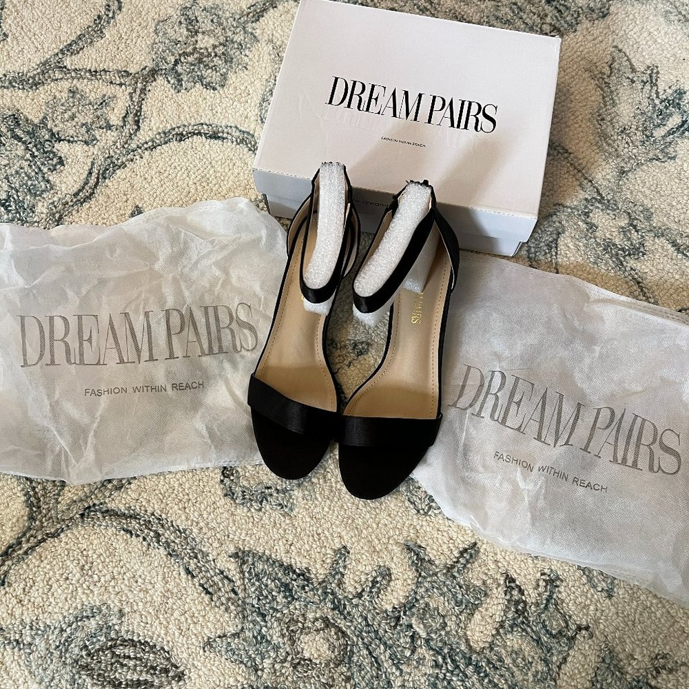 NIB NWT Black Satin Heels DreamPairs Fiona Size 8